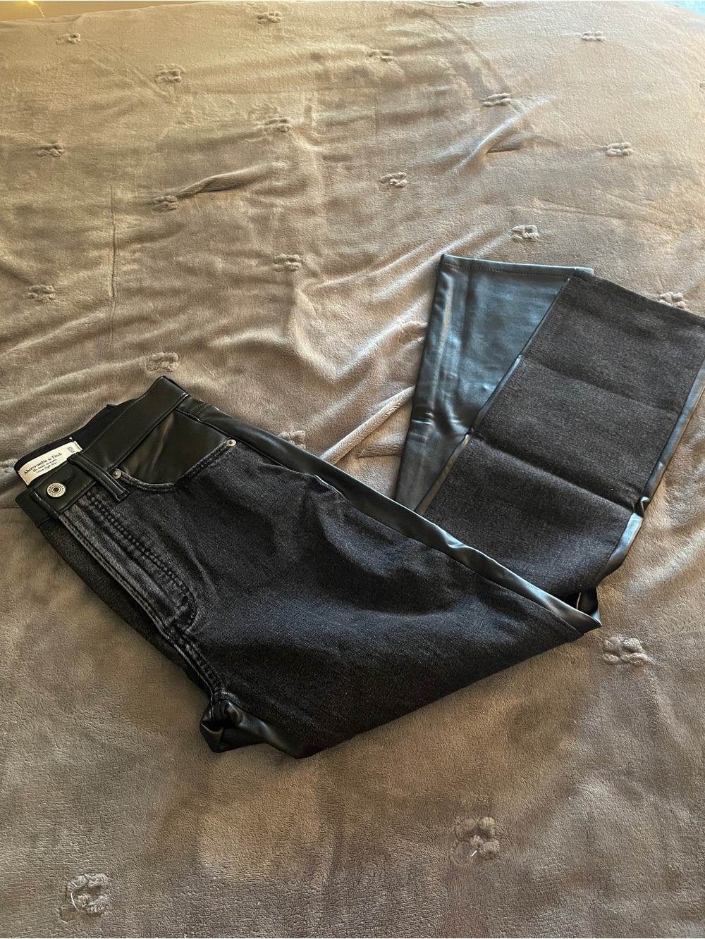 Abercrombie & Fitch The Ankle Straight Ultra High Rise